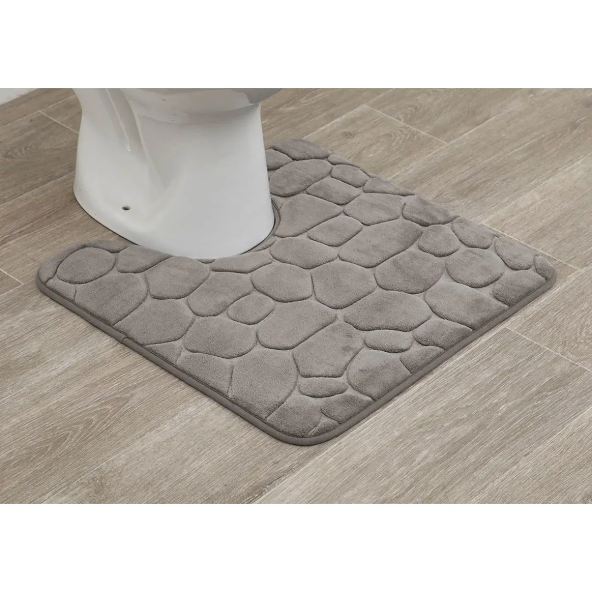 Alfombra de baño gris pardo con contorno