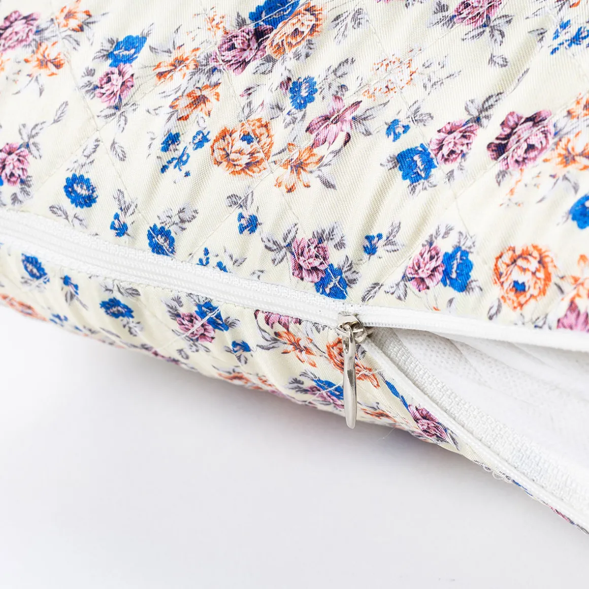 Almohada Floral Rosa Pastel 30x50cm