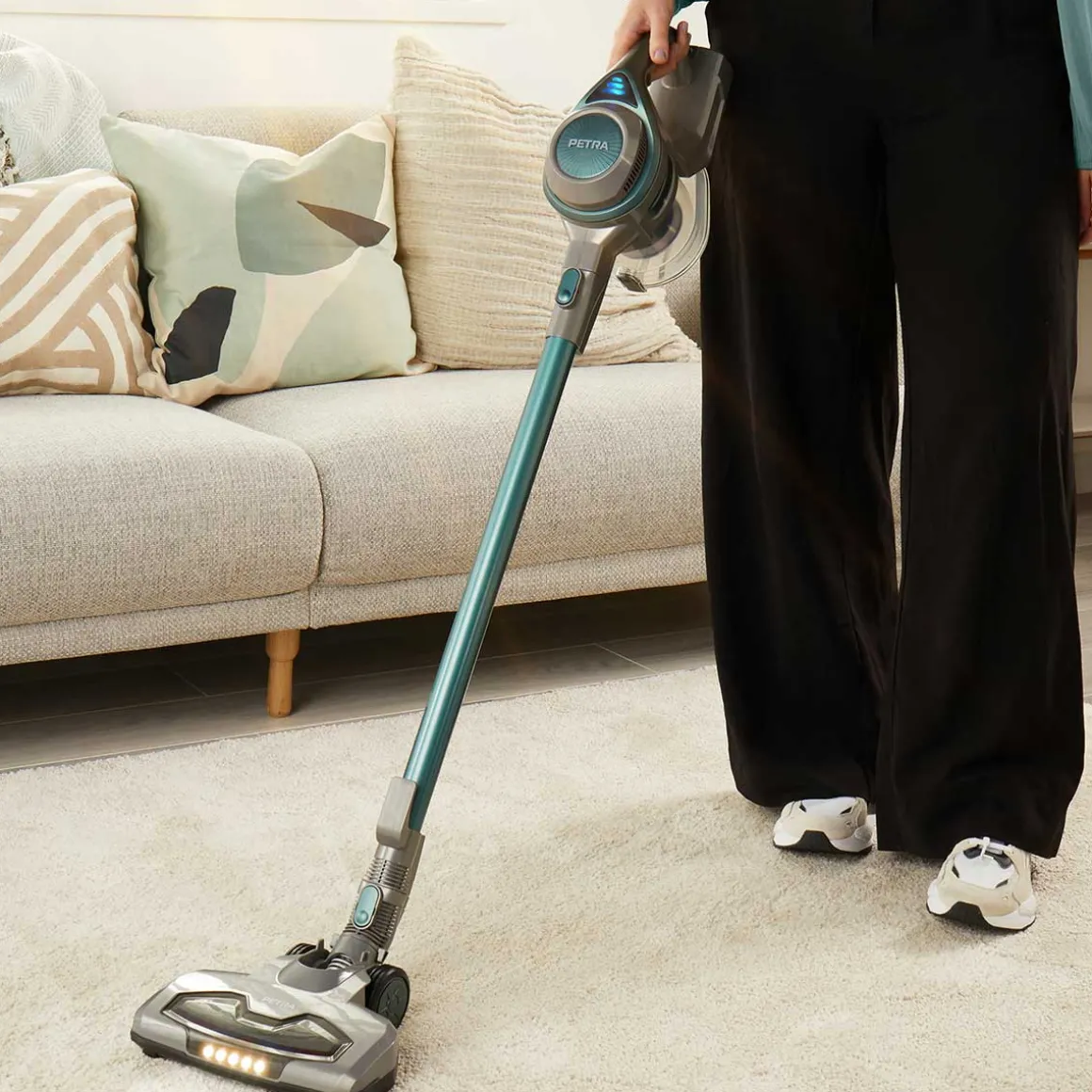 Aspirador Vertical Petra Sin Cable 22.2V
