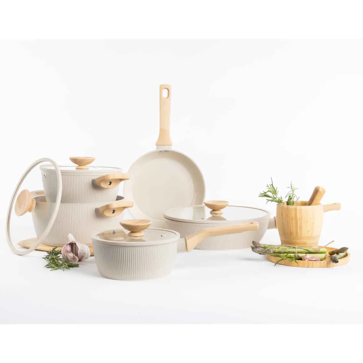 Batería de cocina 5 piezas AMY beige