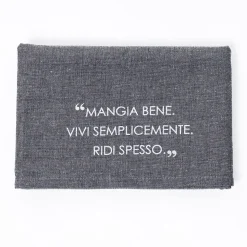 Camino de mesa con frase gris oscuro 50x140cm