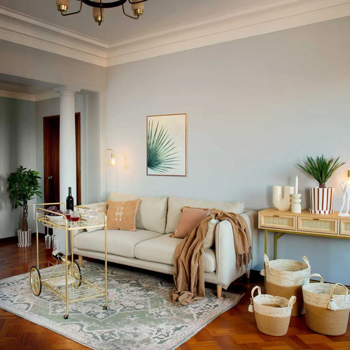 Carrito auxiliar dorado de metal DOLCE RIVIERA