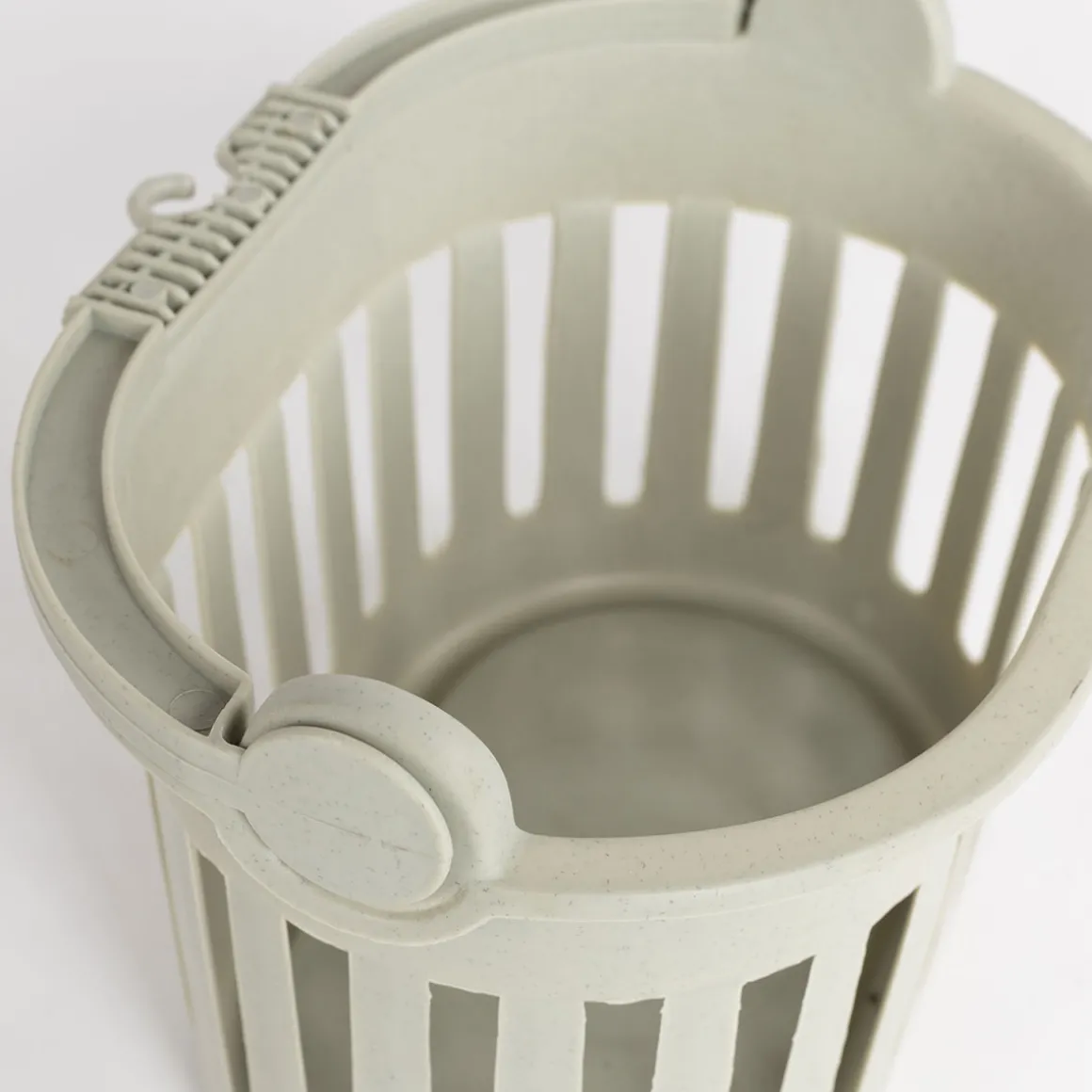 Cesto para pinzas verde