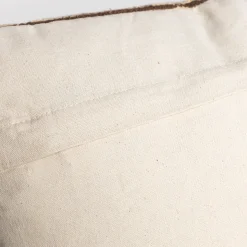 Cojín EARTHY con flecos 45x45cm