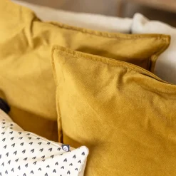 Cojín LILOU ocre 55x55cm