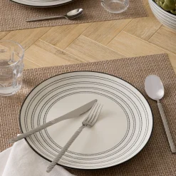 Cubertería 24 piezas espiral plateado