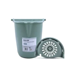 Cubo Ovalado De Plást.Con Pico 15L