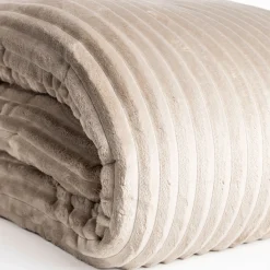 Edredón WINTER NEST taupe 240x260cm