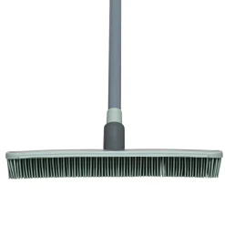Escoba EASY CLEAN con cerdas de goma
