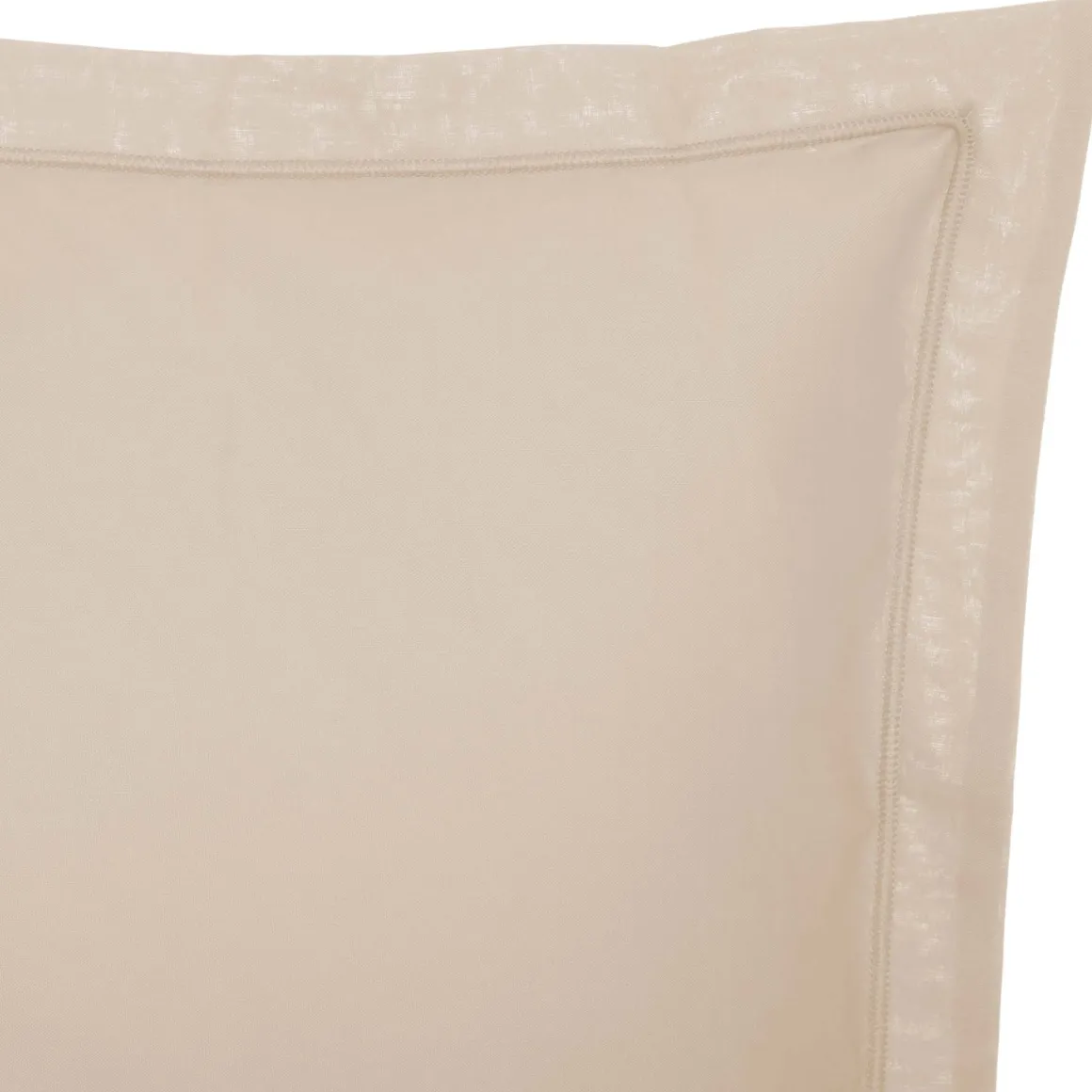 Funda beige para almohada 63x63cm