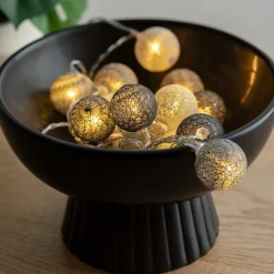 Guirnalda C/16 Bolas Led Grises 255Cm