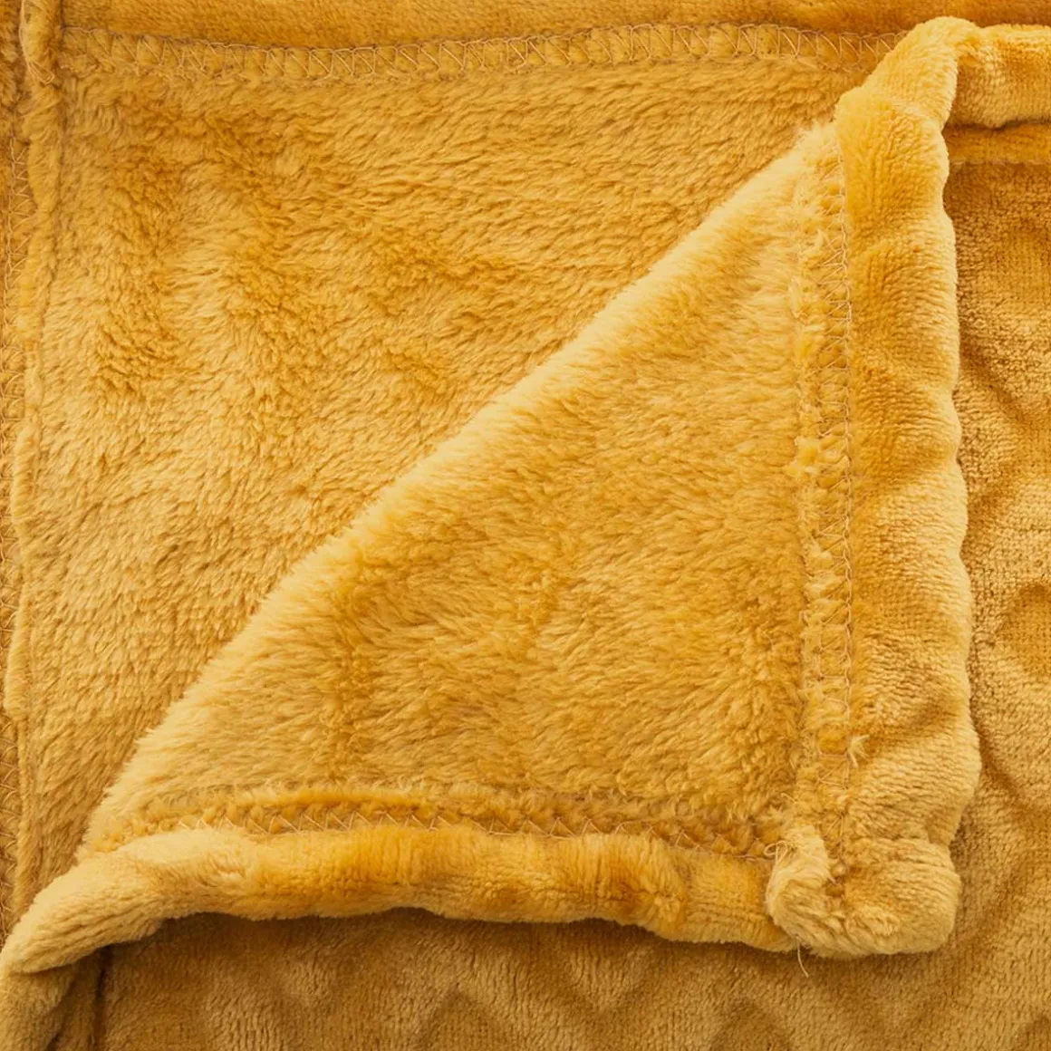 Manta Rombos 3D Ocre 180x230Cm