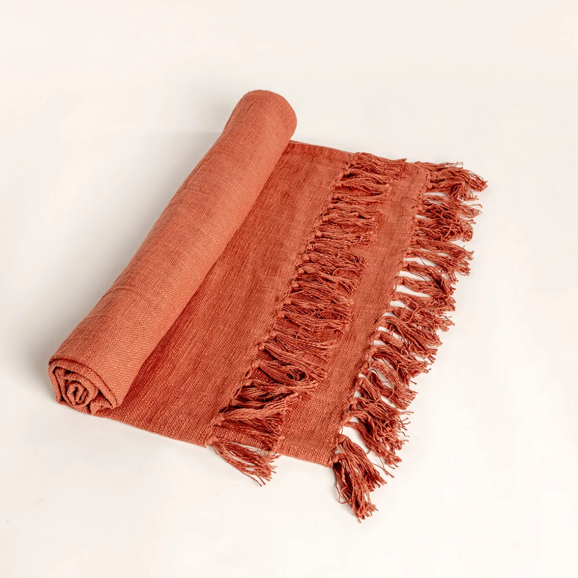 Manta terracota con flecos 125x150cm