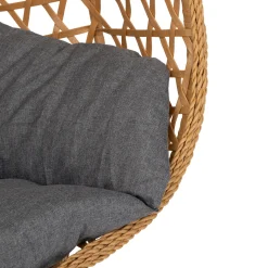 Mecedora gris pardo con cojín blanco