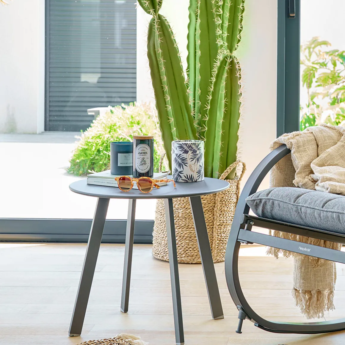 Mesa Auxiliar SAONA gris graphite 50cm