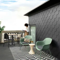 Mesa exterior bistro TYLA de madera y aluminio