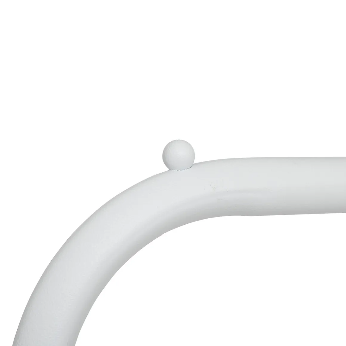 Perchero de metal blanco