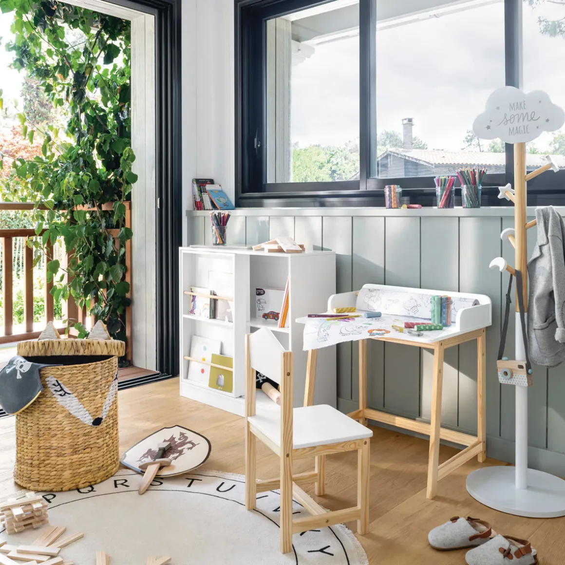 Perchero de pie NUBE blanco con 5 ganchos