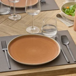 Plato llano WONJA marrón de cerámica 27cm