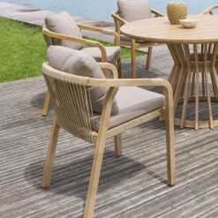 Silla PAPOUASIE gris pardo de madera acacia