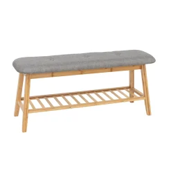 Taburete con estante de bambú