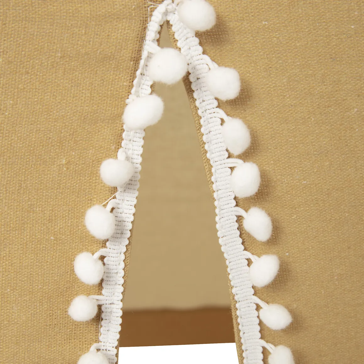 Tienda Tipi Ocre Pompones 120x120x160Cm